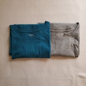 Time & Tru Set of 2 Long Sleeve T-Shirts Teal Blue & Gray Size L Large